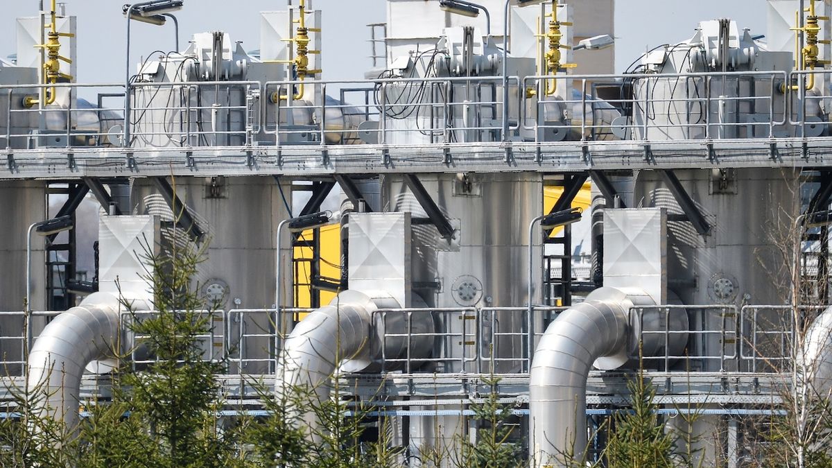 Ukrajina bude moci od neděle dovážet plyn z Polska